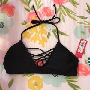 🔵🔴⚪️ NWT Black Bikini Top